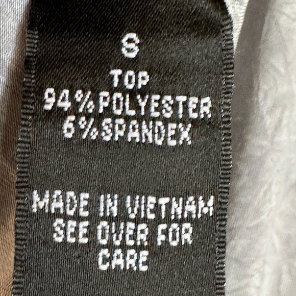 Embellished Gray Sleeveless Top - Picture 9 of 10